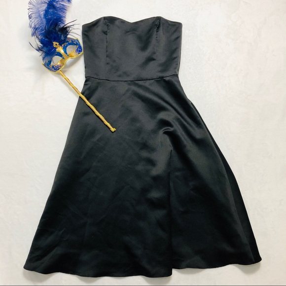 White House Black Market Dresses & Skirts - WHBM- Classic LBD Satin Cocktail Dress Size 4